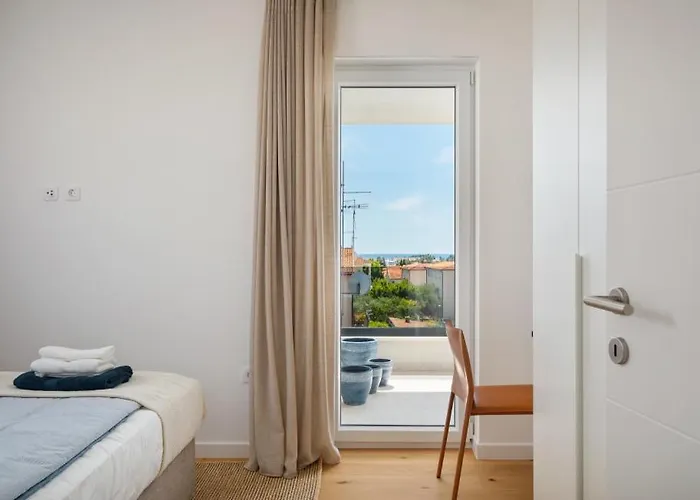 B&m Novigrad By Guide Novigrad Istria